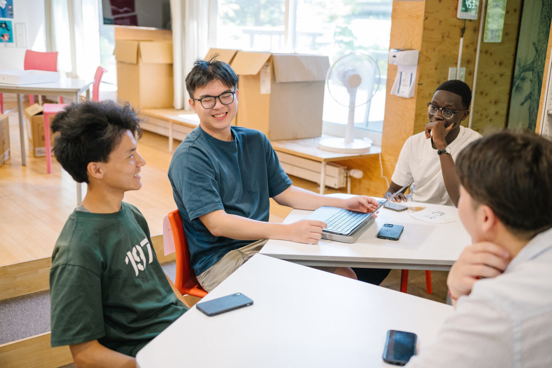 UWC ISAK Japan students working together in class